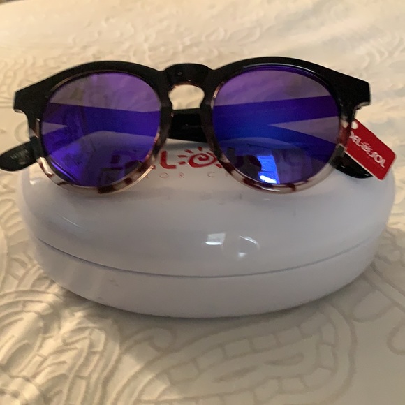 Accessories - Authentic Del Sol Sunglasses color Change.Unisex.